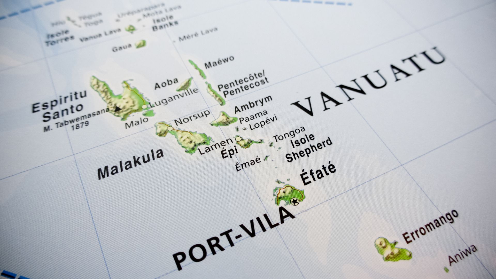 Read more about the article New Era in Passport Printing for Vanuatu Immigration Office